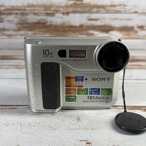 Vintage Sony Mavica MVC-FD75 10x Zoom Digital Still Camera Silver  No Battery